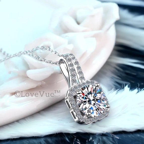 Certified 1ct. t.w. Diamond Square Halo Luxury Necklace VVS1 GRA Certified